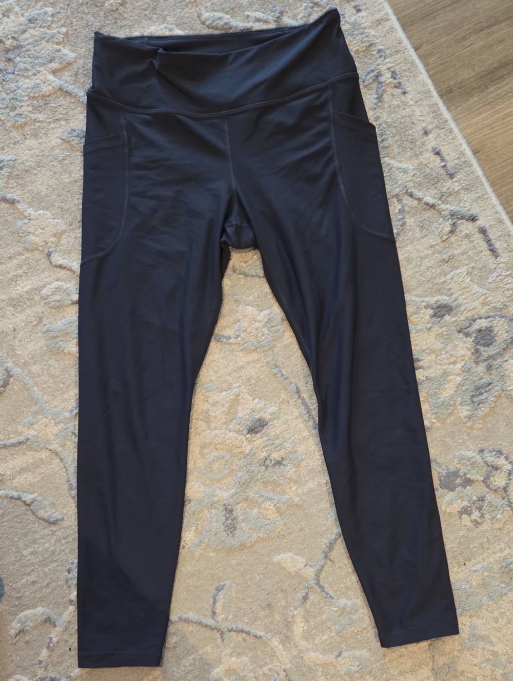 Old Navy Navy High-Rise Leggings with Side Pockets